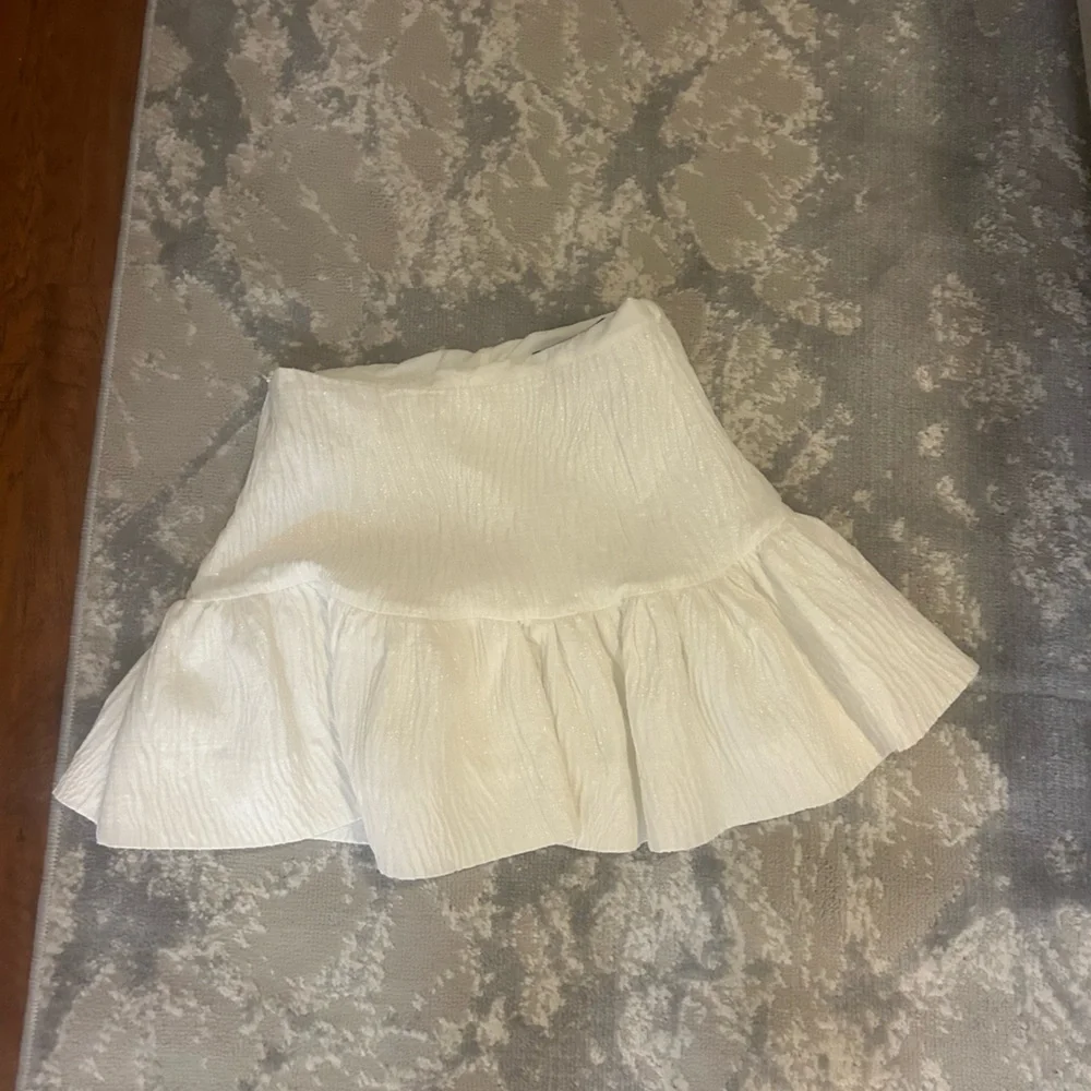 Zara White Mini Skirt - Picture 3 of 3
